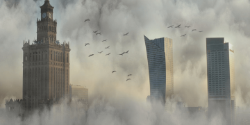 10 Facts About Warsaw Image